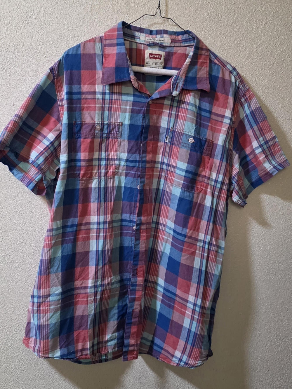 Levi's Men's Short Sleeve Plaid Button-Down Shirt - Blue & Red